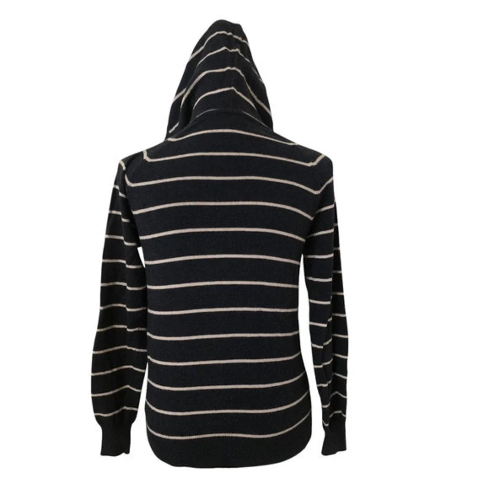 I Love H81 Sz Small Striped Pullover Lightweight Hoodie Sweater Blue and Cream‎